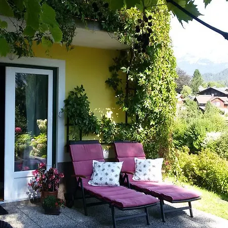 Haus Lerchenreith Habitación en casa particular